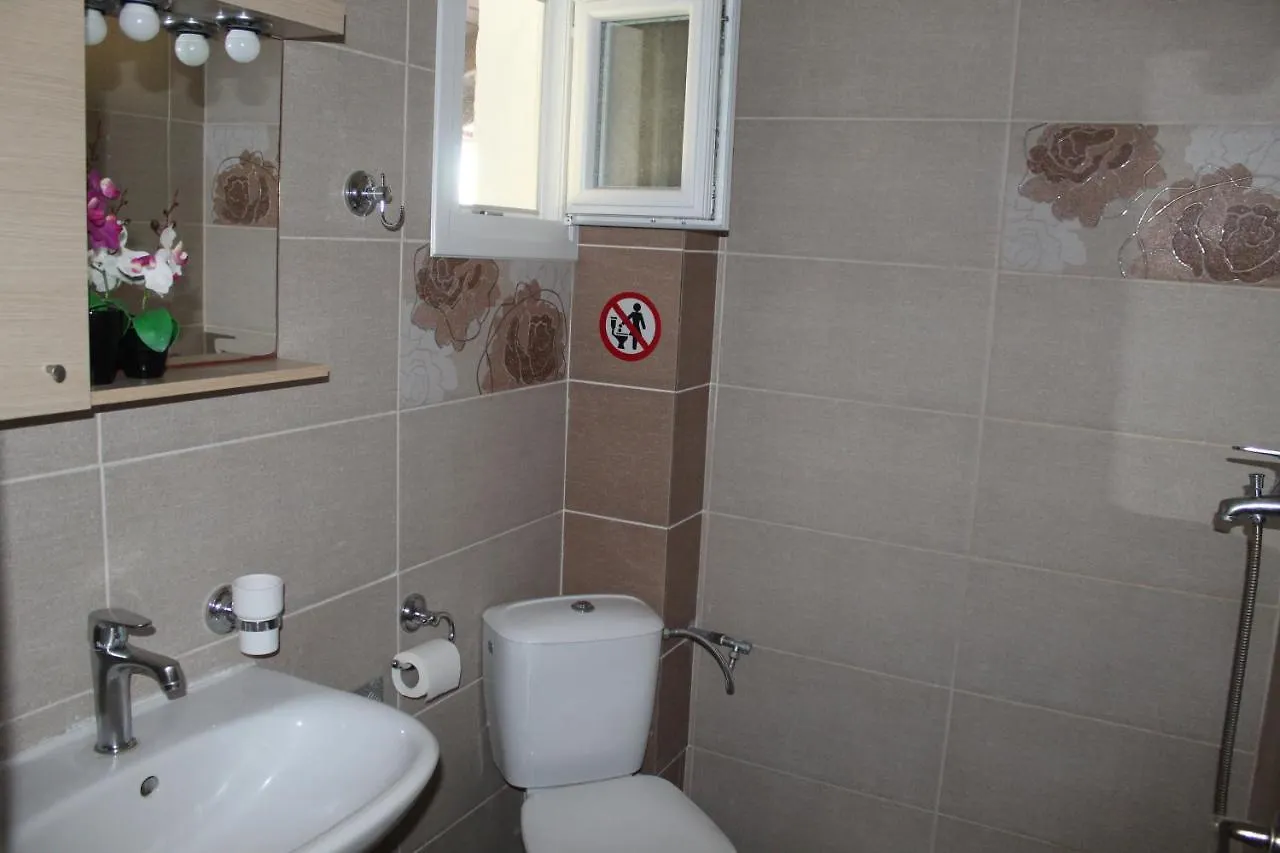 Azure Bliss Suites Nikiti  Aparthotel Nikiti (Sithonia)