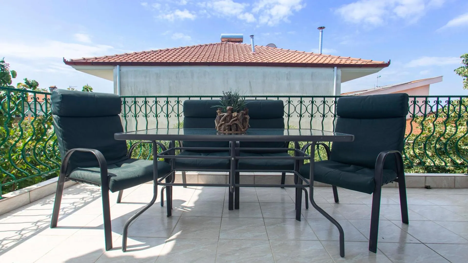 Azure Bliss Suites Nikiti  Aparthotel Nikiti (Sithonia)