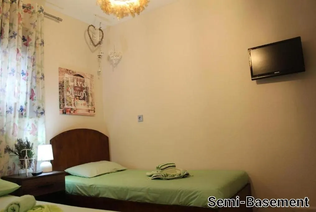 Aparthotel Azure Bliss Suites Nikiti