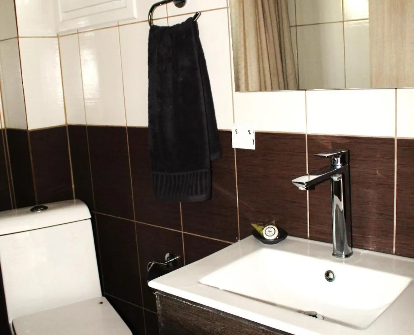 Aparthotel Azure Bliss Suites Nikiti