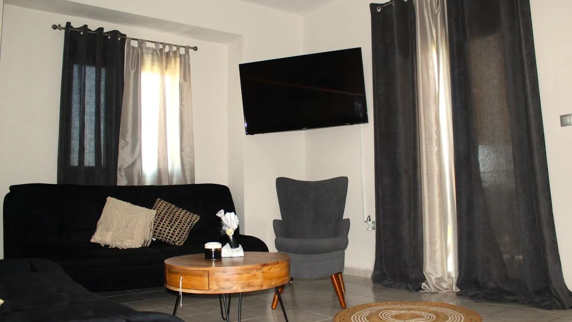 Azure Bliss Suites Nikiti  Aparthotel Nikiti (Sithonia)